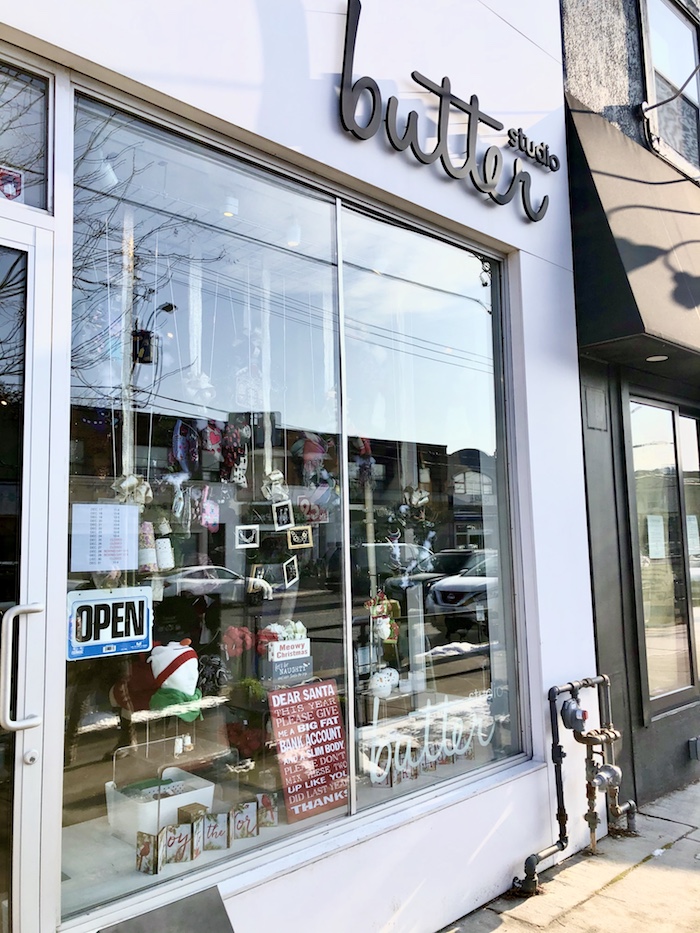Holiday Window Display Winners